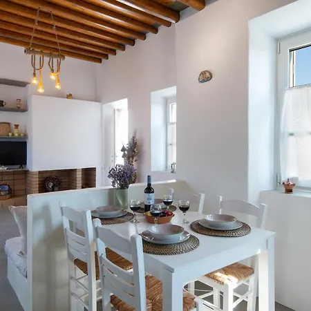 Tholos Holiday home *